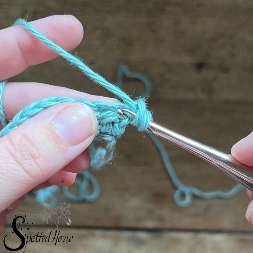 Herringbone Half Double Crochet Stitch Tutorial - Spotted Horse Design Co.